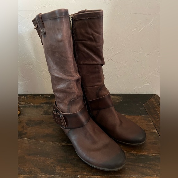 Pikolinos real leather mid calf boot. EU Size 38 - Picture 1 of 16